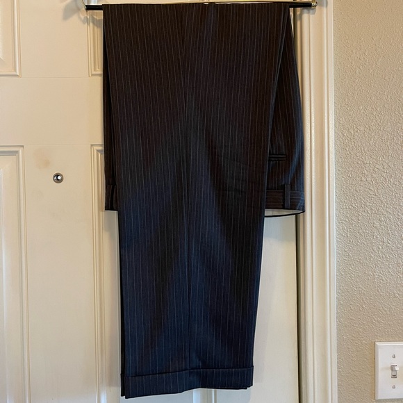 Alfani Mens suit w/ Jacket AND Pants - Picture 6 of 6